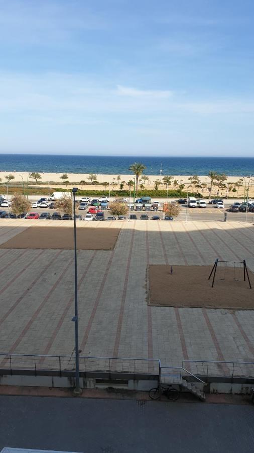 Les Vagues Au Balcon Empuriabrava Exterior foto