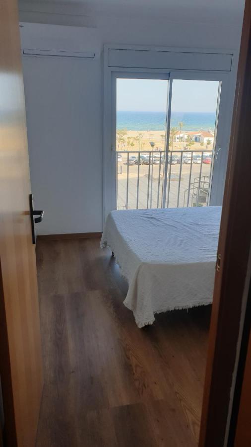 Les Vagues Au Balcon Empuriabrava Exterior foto